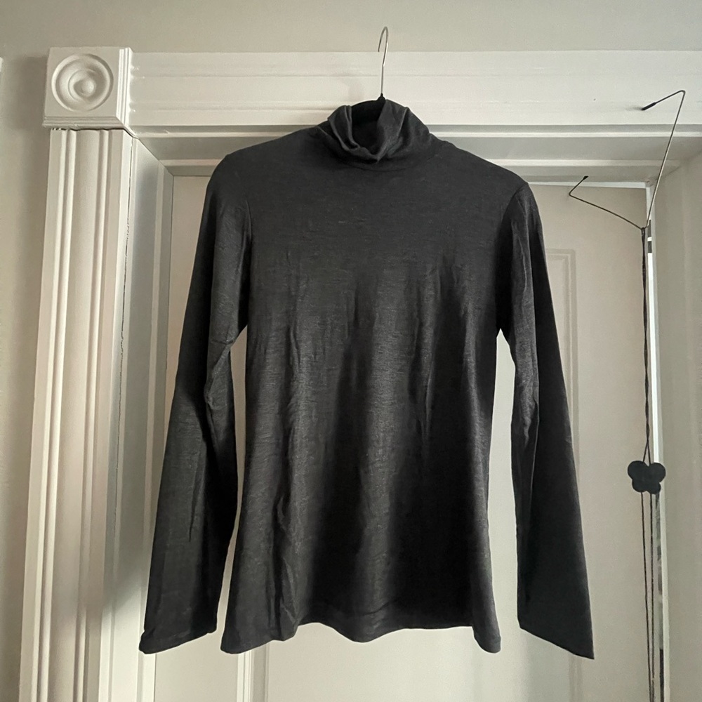 Uniqlo Heattech Turtleneck